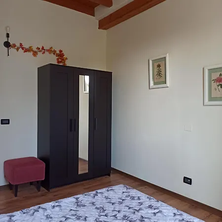 La Casetta Di Elly Puegnago del Garda