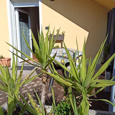 La Casetta Di Elly * Puegnago del Garda